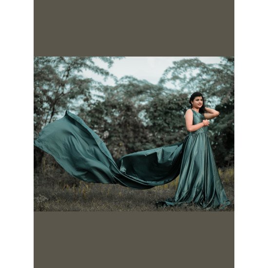 Designer Tail Gown For Wedding