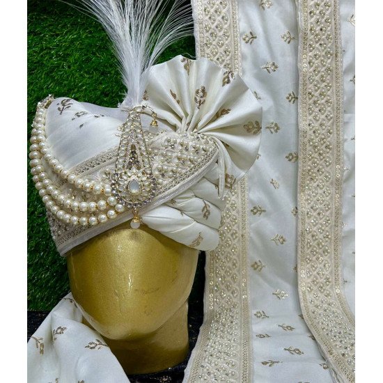 Designer Off White Thread Work Pagari & Dupatta