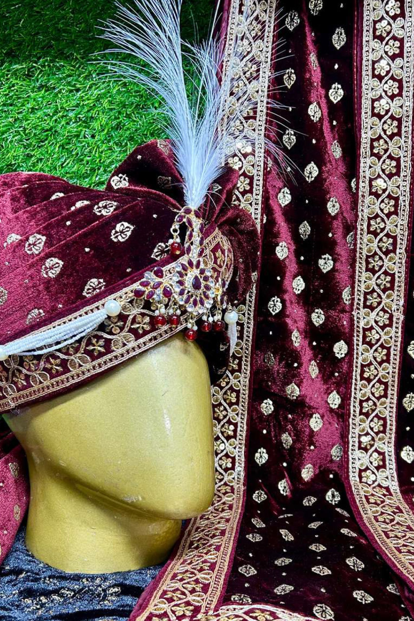 Designer Wine Color Foil Print Wedding Safa Set