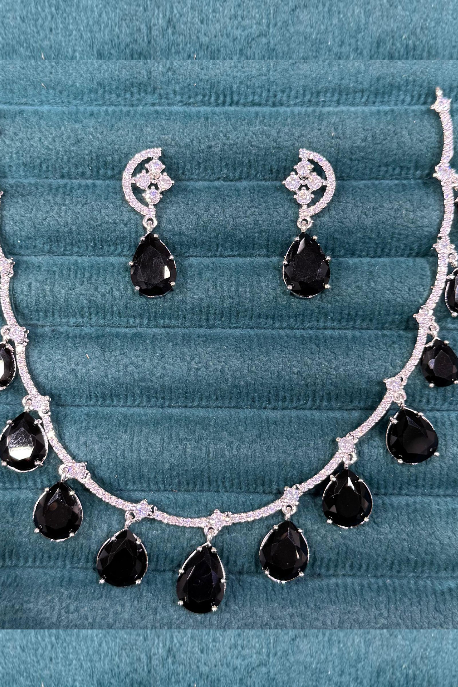Designer black Stone Necklace 