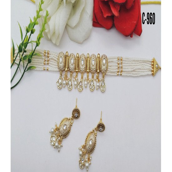 Traditional Kundan Choker Necklace Set with Pearl Beads