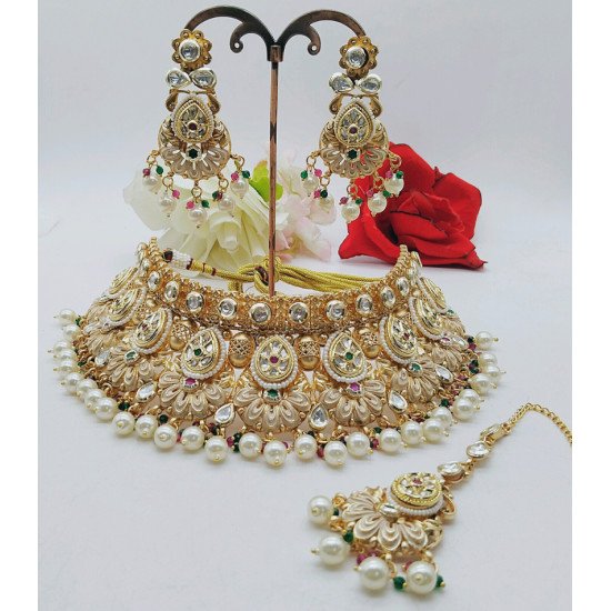 Royal Antique Gold Kundan Bridal Choker Set