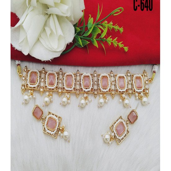 Modern Square Peach Stone Choker Set