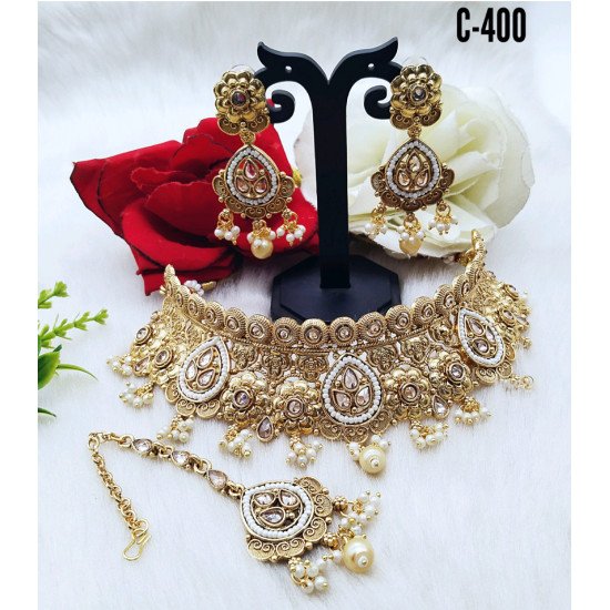 Heavy Bridal Kundan Choker Set with Maang Tikka – Antique Finish