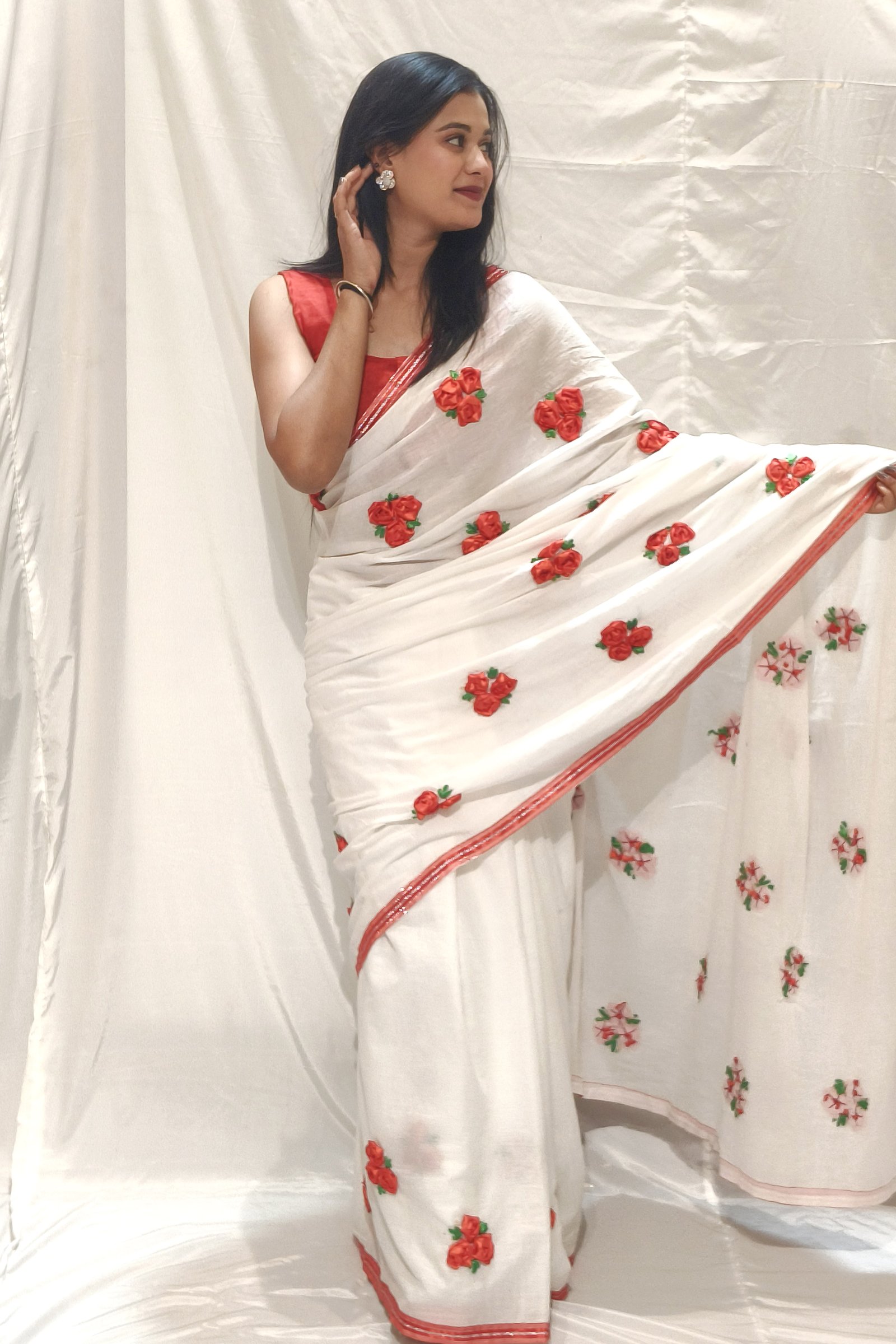 gulaboo saree